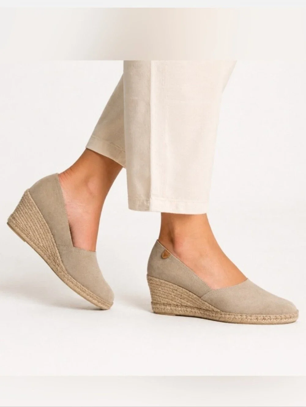 Verbenas Women's Mamen Suede Slip-On Wedge Espadrilles in Stone Made In Spain 39